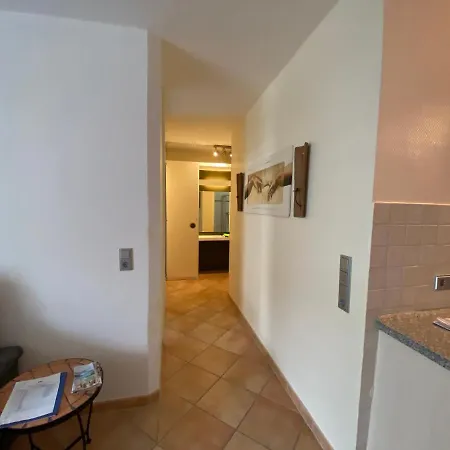 De Luchs Апартаменты *